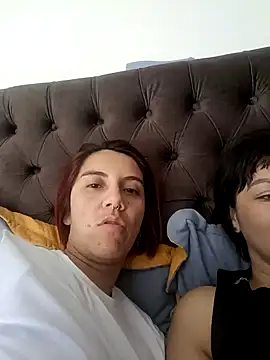 your red rose  online show from 01.19.25