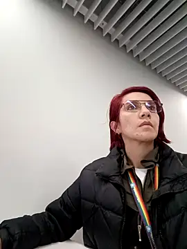 your red rose  online show from 03.06.25