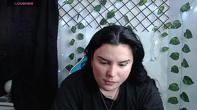 Snapshot of Nika_1_ chatting on 06.27.26 Nika 1 online show from 06.27.26