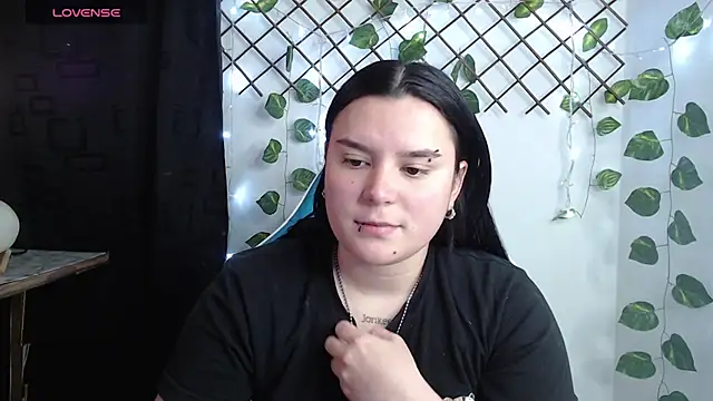 Snapshot of Nika_1_ chatting on 07.04.26 Nika 1 online show from 07.04.26