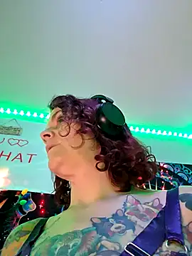 thatonespicychick online show from 12.20.25