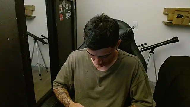 kv   xxx  online show from 04.15.26