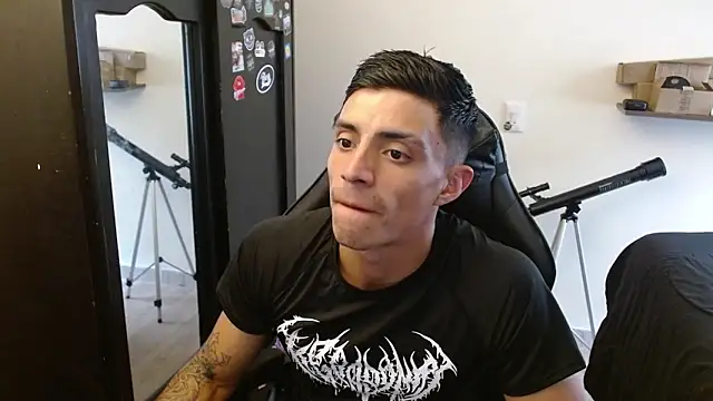 kv   xxx  online show from 04.16.26