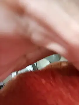 Snapshot of Dave93c chatting on 09.28.25 Dave93c online show from 09.28.25