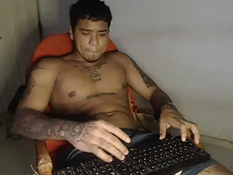 camiloacosta321 online show from 11.24.25