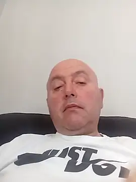 Snapshot of Necas197 chatting on 09.29.25 Necas197 online show from 09.29.25
