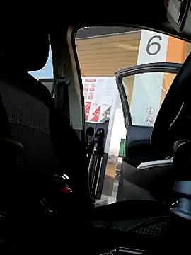 Snapshot of uber_babe chatting on 03.05.25 uber babe online show from 03.05.25