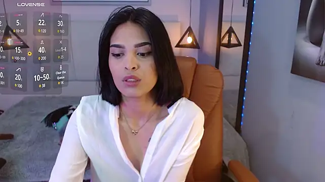 AlessiaVal  online show from 03.11.25