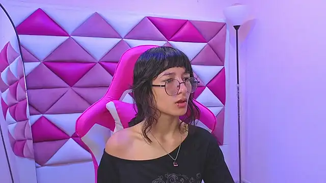 Danny Face online show from 11.24.25