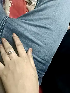 Snapshot of QUEEN-X-CPL chatting on 12.25.24 QUEEN-X-CPL online show from 12.25.24