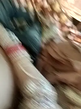 Snapshot of QUEEN-X-CPL chatting on 01.28.25 QUEEN-X-CPL online show from 01.28.25