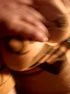 Snapshot of QUEEN-X-CPL chatting on 02.05.25 QUEEN-X-CPL online show from 02.05.25