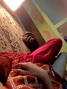 Snapshot of QUEEN-X-CPL chatting on 02.06.25 QUEEN-X-CPL online show from 02.06.25