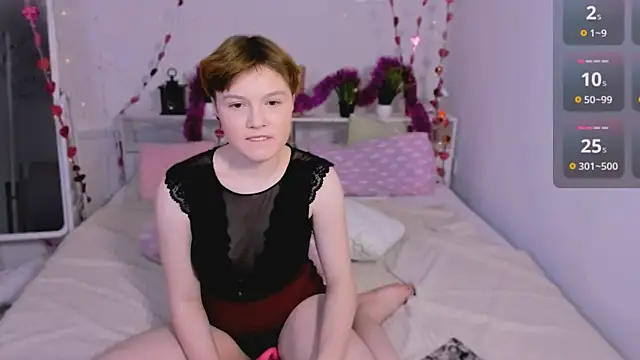 DreamyLuna online show from 01.11.25