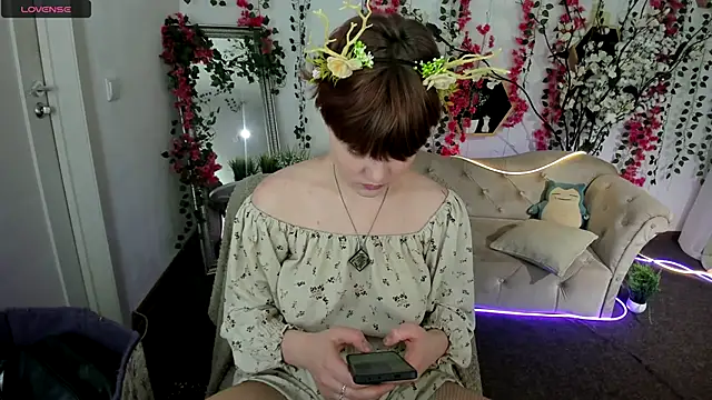 DreamyLuna online show from 11.08.25