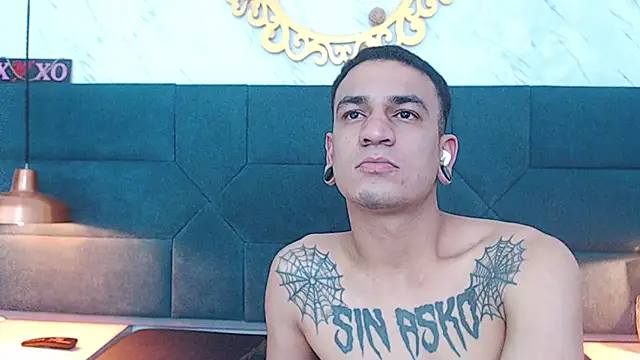 salome daniel online show from 10.17.25