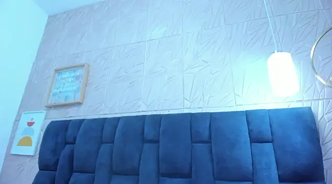 Melody Megann online show from 01.12.25