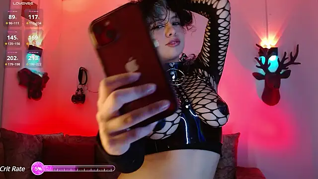 Snapshot of Sweet_Chaos chatting on 01.25.25 Sweet Chaos online show from 01.25.25