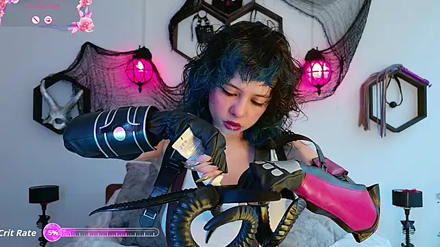 Sweet Chaos online show from 10.31.25