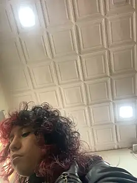 Sweet Chaos online show from 04.06.26