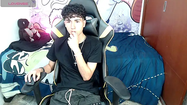 johnny cagee online show from 12.11.24