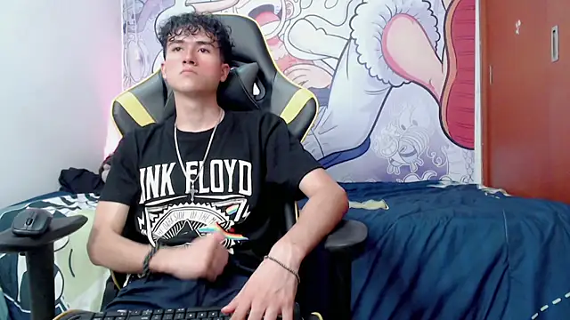 johnny cagee online show from 12.18.24