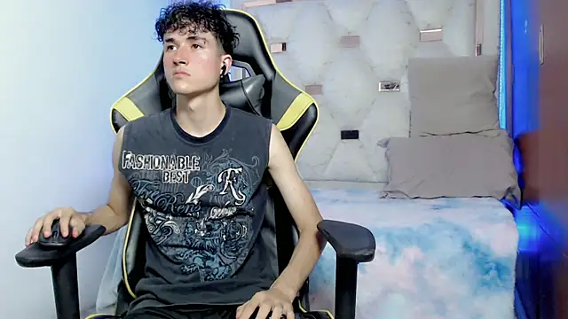 johnny cagee online show from 10.27.25