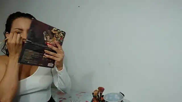 Agatha browser online show from 03.30.26