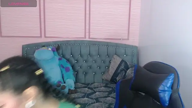 stephania t online show from 02.01.25