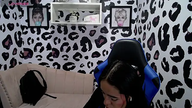 stephania t online show from 02.06.25