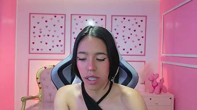 stephania t online show from 09.11.25