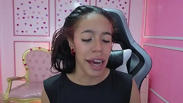 stephania t online show from 10.11.25