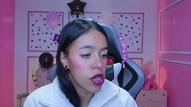 stephania t online show from 10.16.25