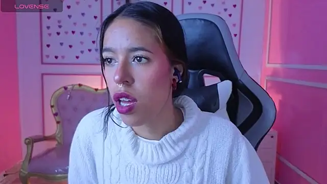 stephania t online show from 10.17.25