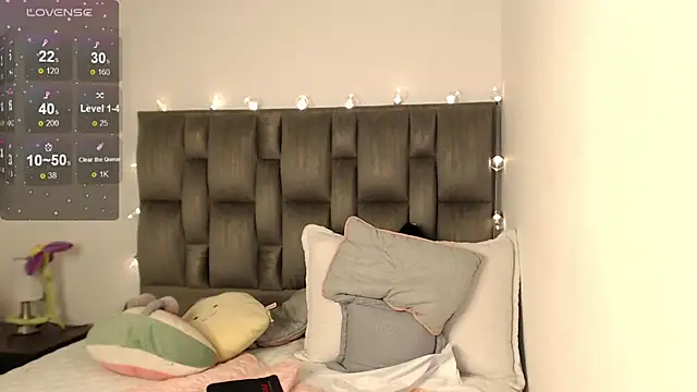 julz 03 online show from 12.20.24