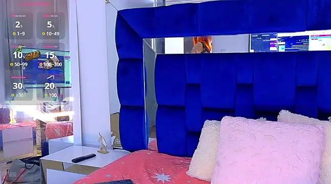 Alba Grey online show from 03.02.25