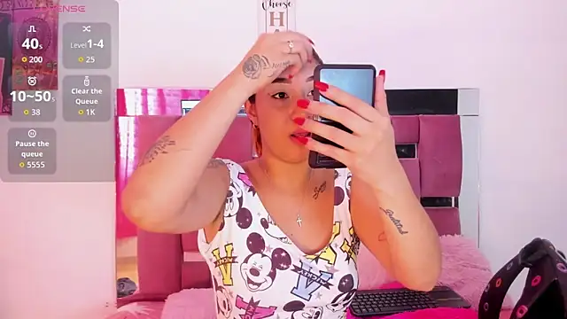 Alba Grey online show from 09.26.25