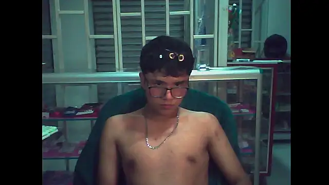 Snapshot of Baby_Cream chatting on 12.07.24 Baby Cream online show from 12.07.24