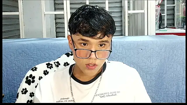 Snapshot of Baby_Cream chatting on 12.16.24 Baby Cream online show from 12.16.24