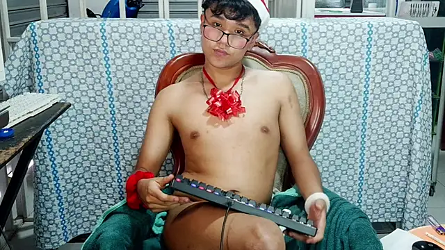 Snapshot of Baby_Cream chatting on 12.21.24 Baby Cream online show from 12.21.24