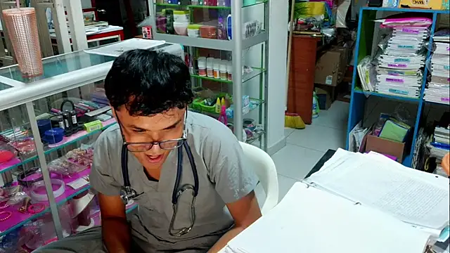 Snapshot of Baby_Cream chatting on 02.06.25 Baby Cream online show from 02.06.25