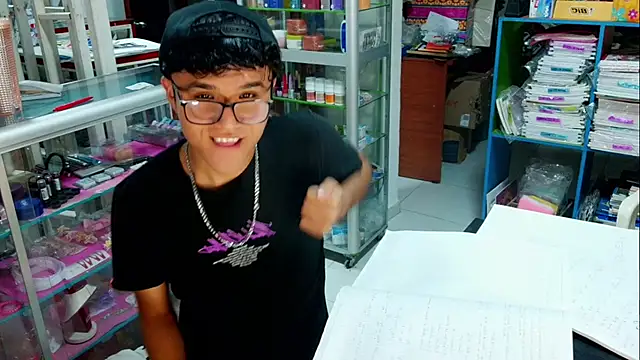 Snapshot of Baby_Cream chatting on 02.20.25 Baby Cream online show from 02.20.25