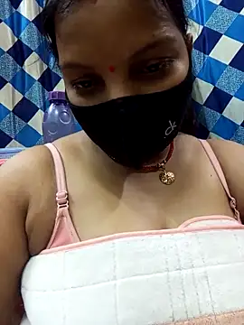 Snapshot of Manjudear chatting on 05.17.26 Manjudear online show from 05.17.26