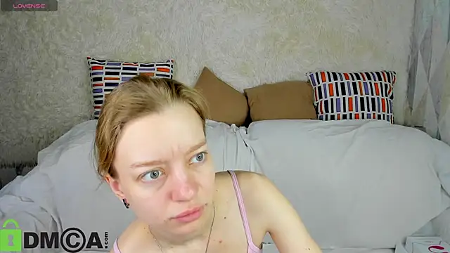 Michelle Blond online show from 11.24.25