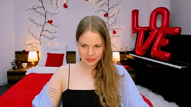 holy kitty online show from 02.23.25