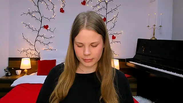 holy kitty online show from 02.25.25