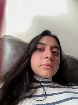 Snapshot of Cassie-millers chatting on 12.23.24 Cassie-millers online show from 12.23.24