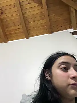 Snapshot of Cassie-millers chatting on 01.07.25 Cassie-millers online show from 01.07.25