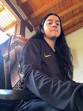 Snapshot of Cassie-millers chatting on 01.13.25 Cassie-millers online show from 01.13.25