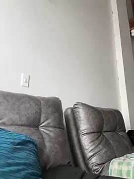 Snapshot of Cassie-millers chatting on 02.21.25 Cassie-millers online show from 02.21.25